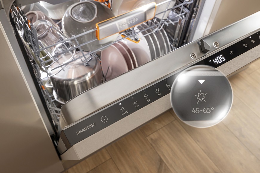 Vestavná myčka Gorenje GV673C65, Automatický program pro úsporné mytí