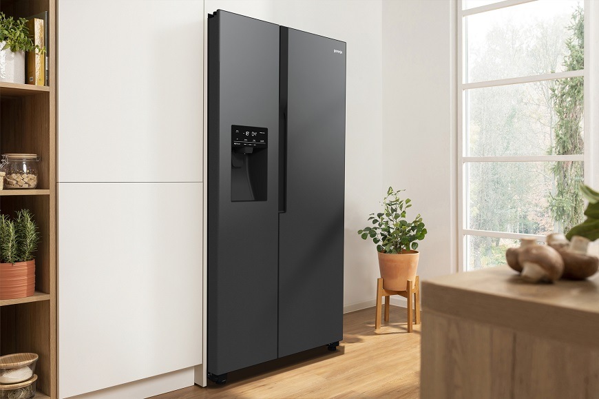 Americká chladnička Gorenje NRR9185ESBXL, černá