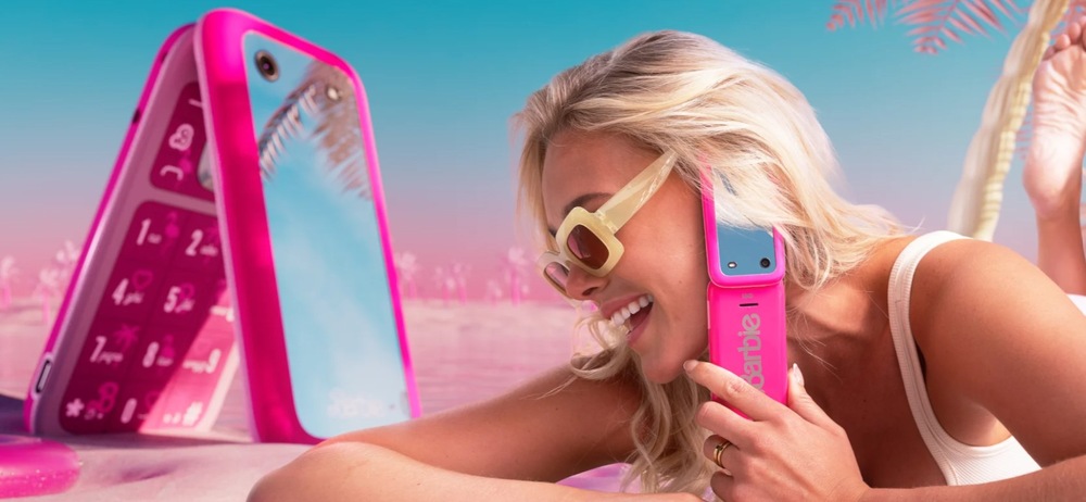 HMD Barbie Phone