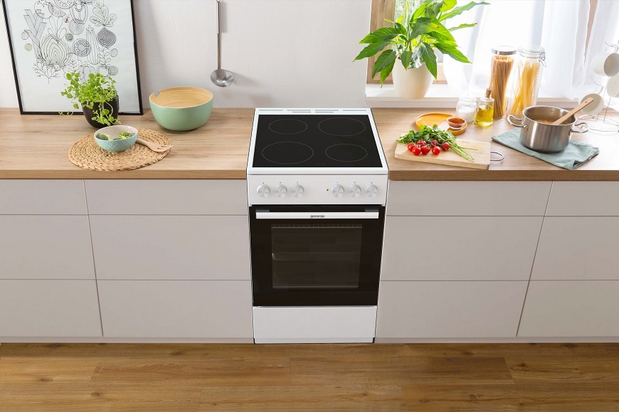 Elektrický sporák Gorenje GEC5A61WG, bílá