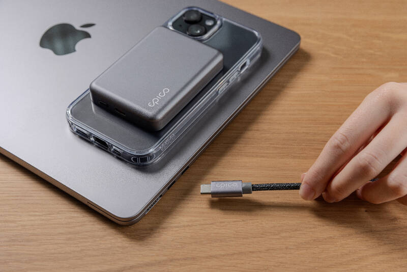 Powerbank Epico Mag+ 5000mAh + kabel USB-C/USB-A - šedá