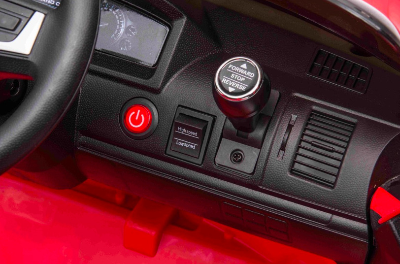 Elektrické auto Beneo Toyota Landcruiser 12V červené
