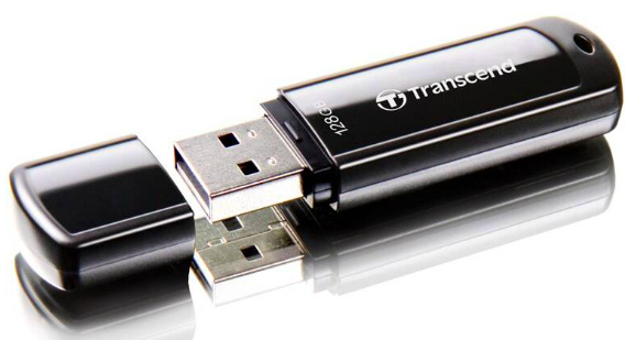 Flash USB Transcend JetFlash 700 128 GB USB 3.1 Gen 1 - černý
