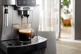 Espresso De'Longhi ECAM 220.31.SB černá barva
