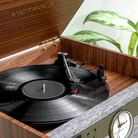 Gramofon Victrola VTA-835SB hnědá barva
