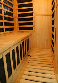 Infrasauna HealthLand DeLUXE 3300 CARBON-BT 
