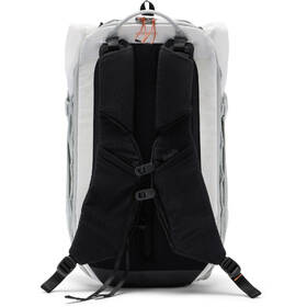 Batoh Peak Design Outdoor Backpack 25L bílá barva
