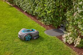 Robotická sekačka Gardena Smart SILENO Max 1500 m² 
