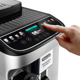 Espresso De'Longhi ECAM 310.80.SB černá barva
