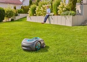 Robotická sekačka Gardena Smart SILENO Max 1500 m² 
