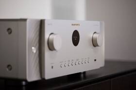 AV Receiver MARANTZ Cinema 60 stříbrná barva
