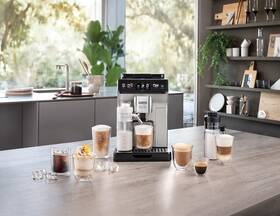 Espresso De'Longhi ECAM 450.65S stříbrná barva
