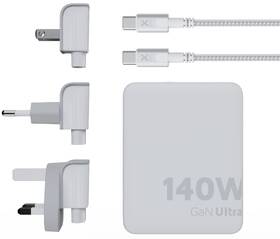 Cestovní adaptér Xtorm GaN Ultra Travel 140 W + USB-C kabel bílá barva
