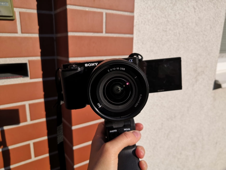 Digitální fotoaparát Sony ZV-E10