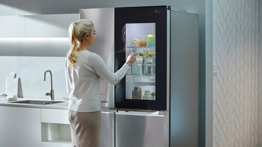 moderní lednice LG