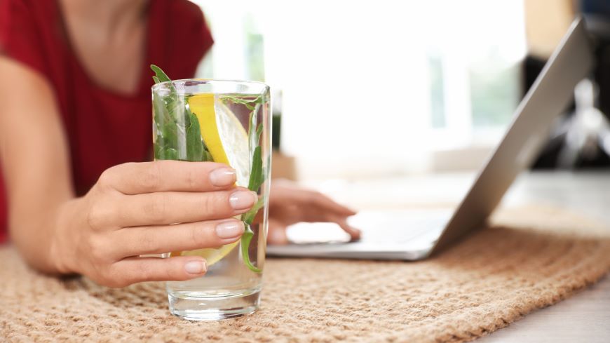 Co dělat s politým notebookem