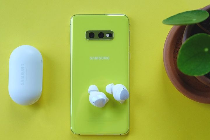 Recenze Samsung Galaxy Buds: bezdrátová kvalita pro vaše uši