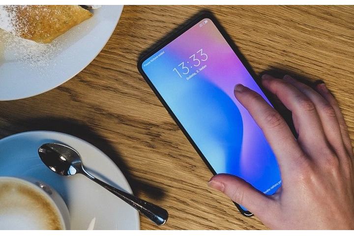 Recenze: Xiaomi Mi Mix 3 je unikátní mobil s výsuvnou konstrukcí