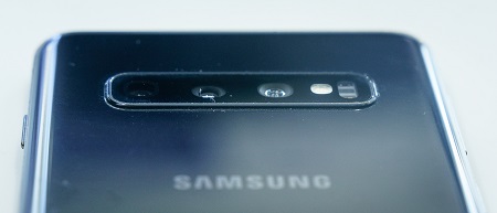 Samsung_Galaxy_S10_65