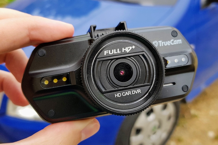 TrueCam A7s: Autokamera, které nic neunikne