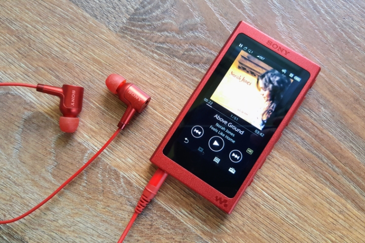 Sony Walkman NW-A35HN: MP3 přehrávač má pořád smysl