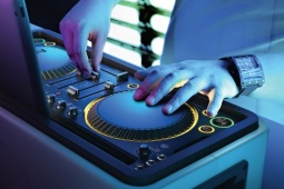 PHILIPS DS8900 M1X DJ aneb mixuj jako Armin